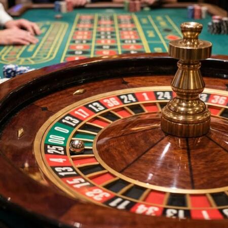 Den komplette guiden til amerikansk roulette: Regler, odds og strategier
